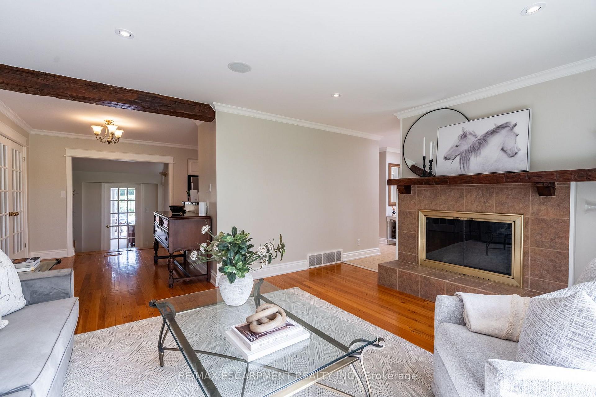 Photo 7 of 2159 Britannia Road, Burlington, Rural Burlington — HOMEH