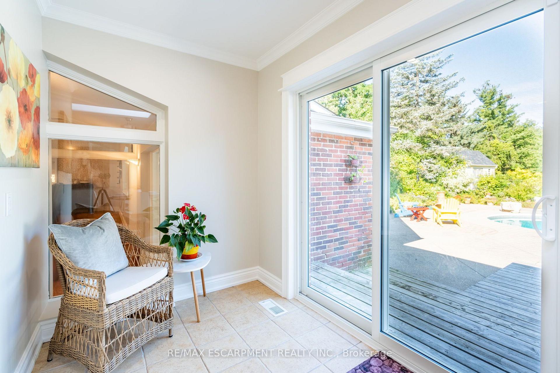 Photo 11 of 2159 Britannia Road, Burlington, Rural Burlington — HOMEH