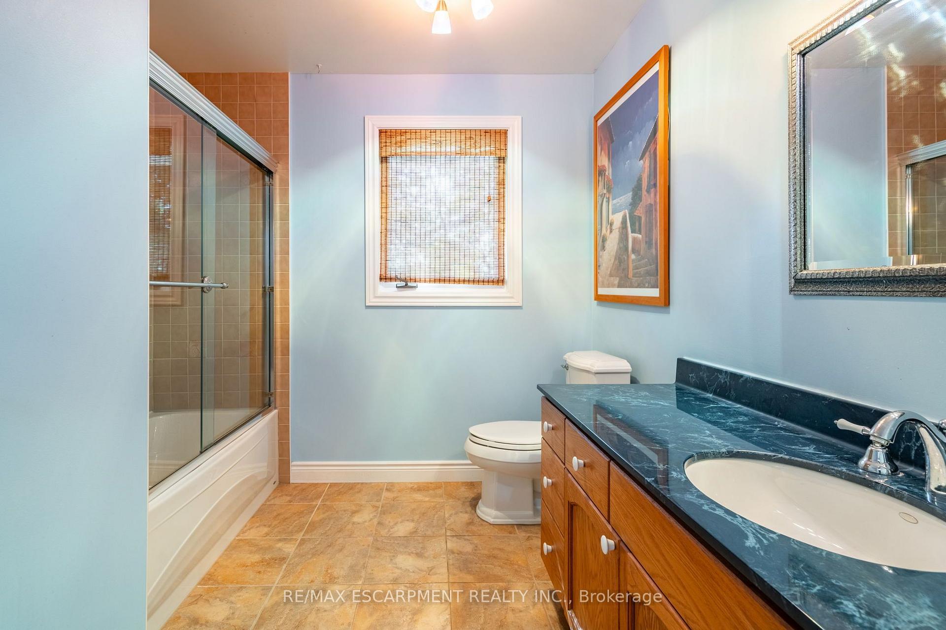 Photo 26 of 2159 Britannia Road, Burlington, Rural Burlington — HOMEH