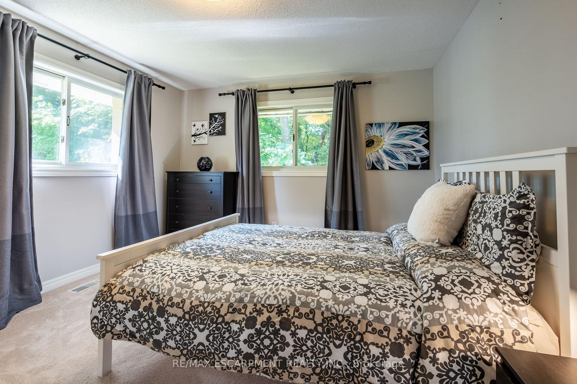 Photo 27 of 2159 Britannia Road, Burlington, Rural Burlington — HOMEH