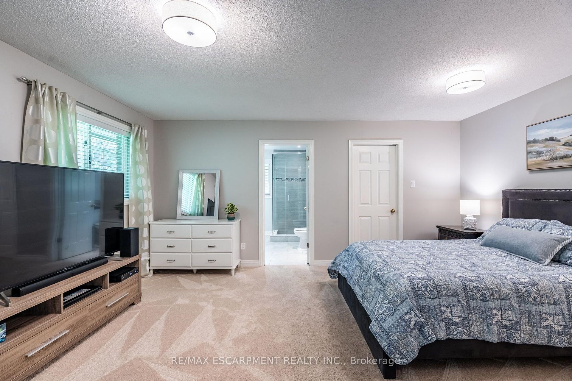 Photo 29 of 2159 Britannia Road, Burlington, Rural Burlington — HOMEH