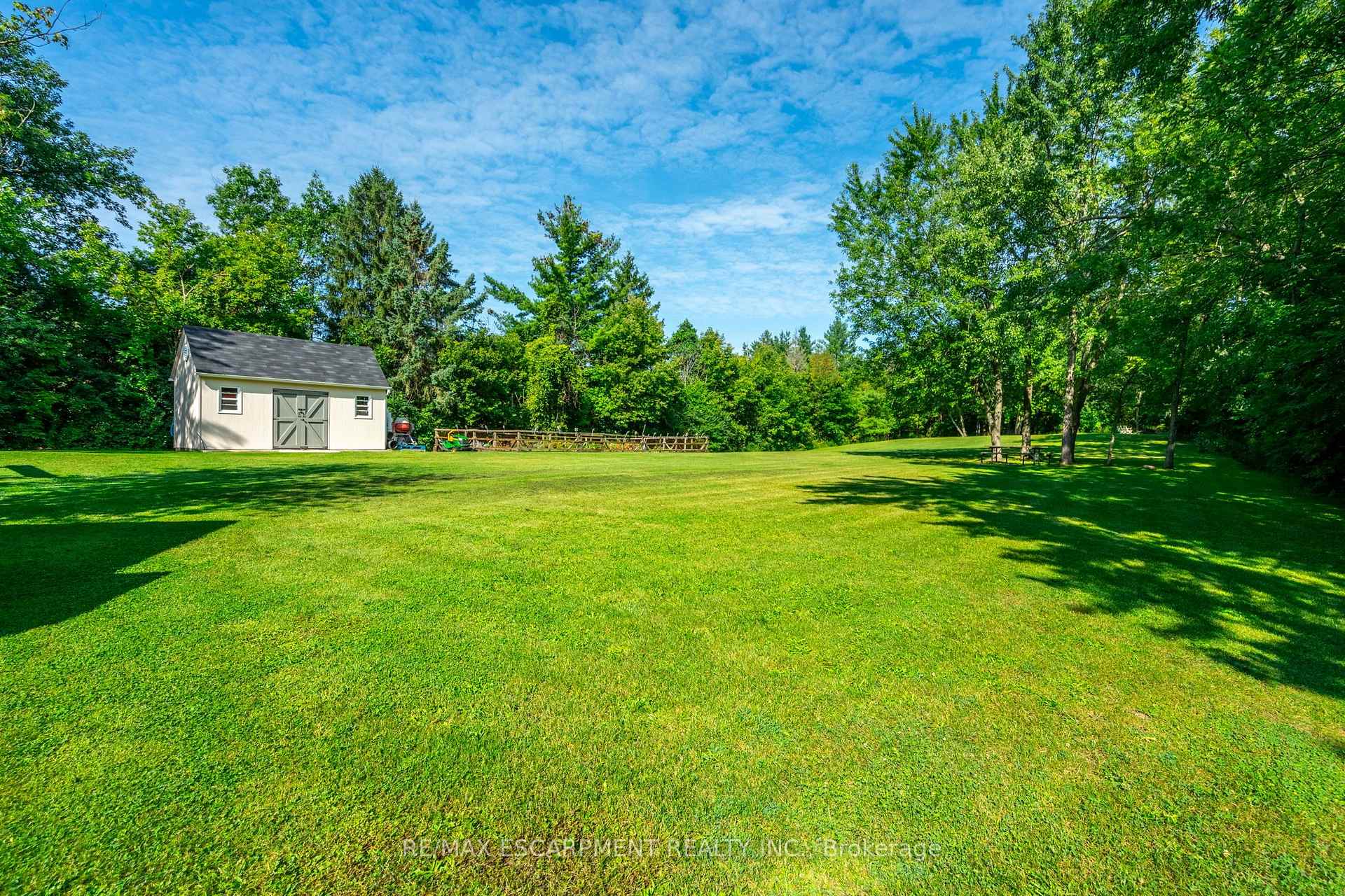 Photo 35 of 2159 Britannia Road, Burlington, Rural Burlington — HOMEH
