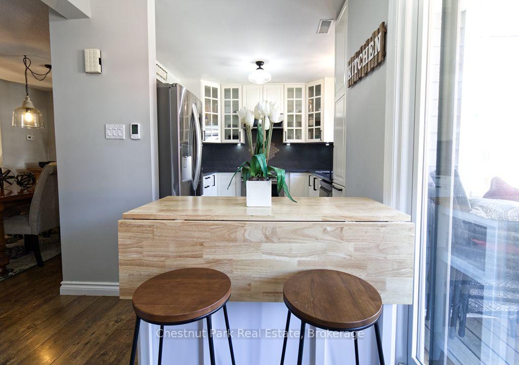 Photo 14 of 24 Starboard Road, Collingwood — HOMEH