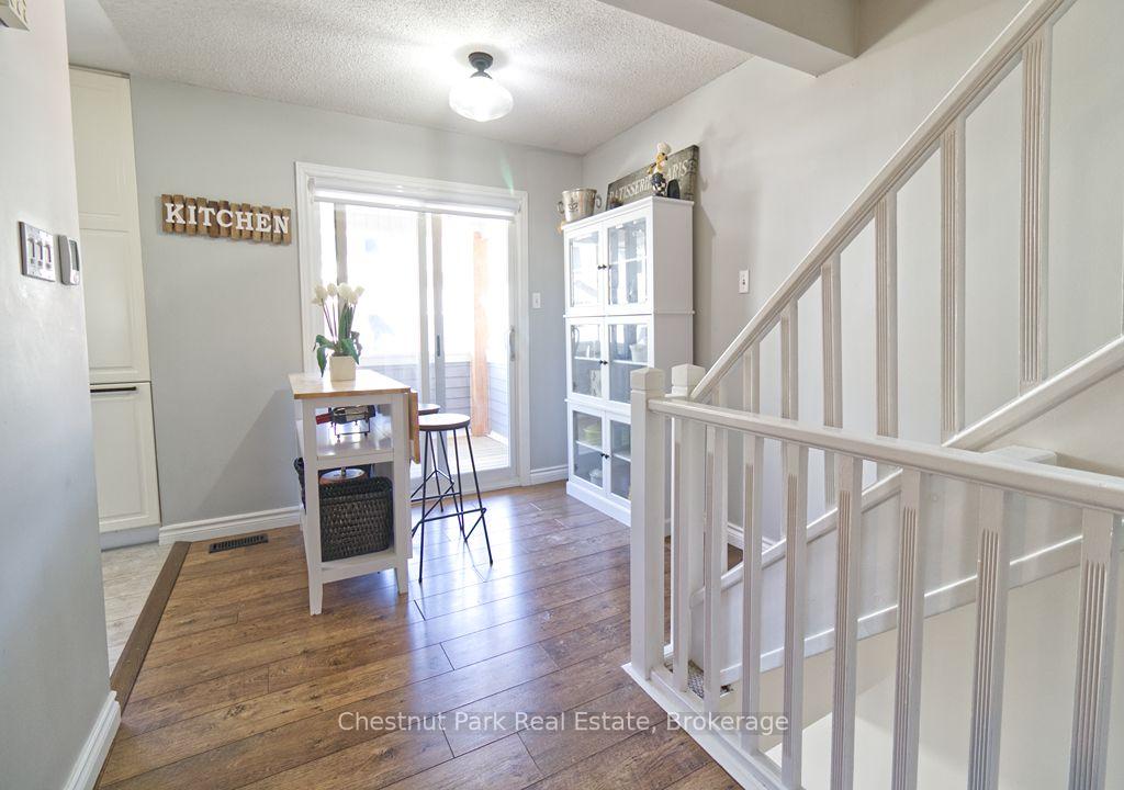 Photo 15 of 24 Starboard Road, Collingwood — HOMEH