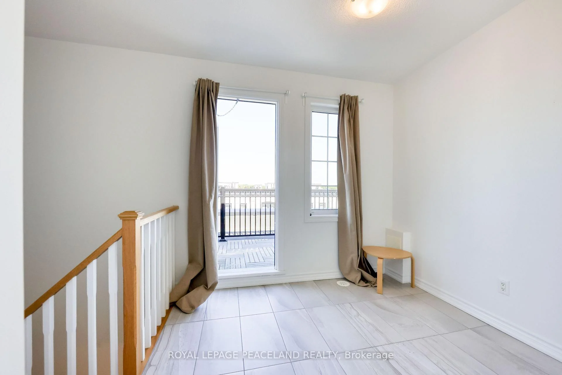Photo 33 of 264 Buchanan Drive, Markham, Unionville — HOMEH