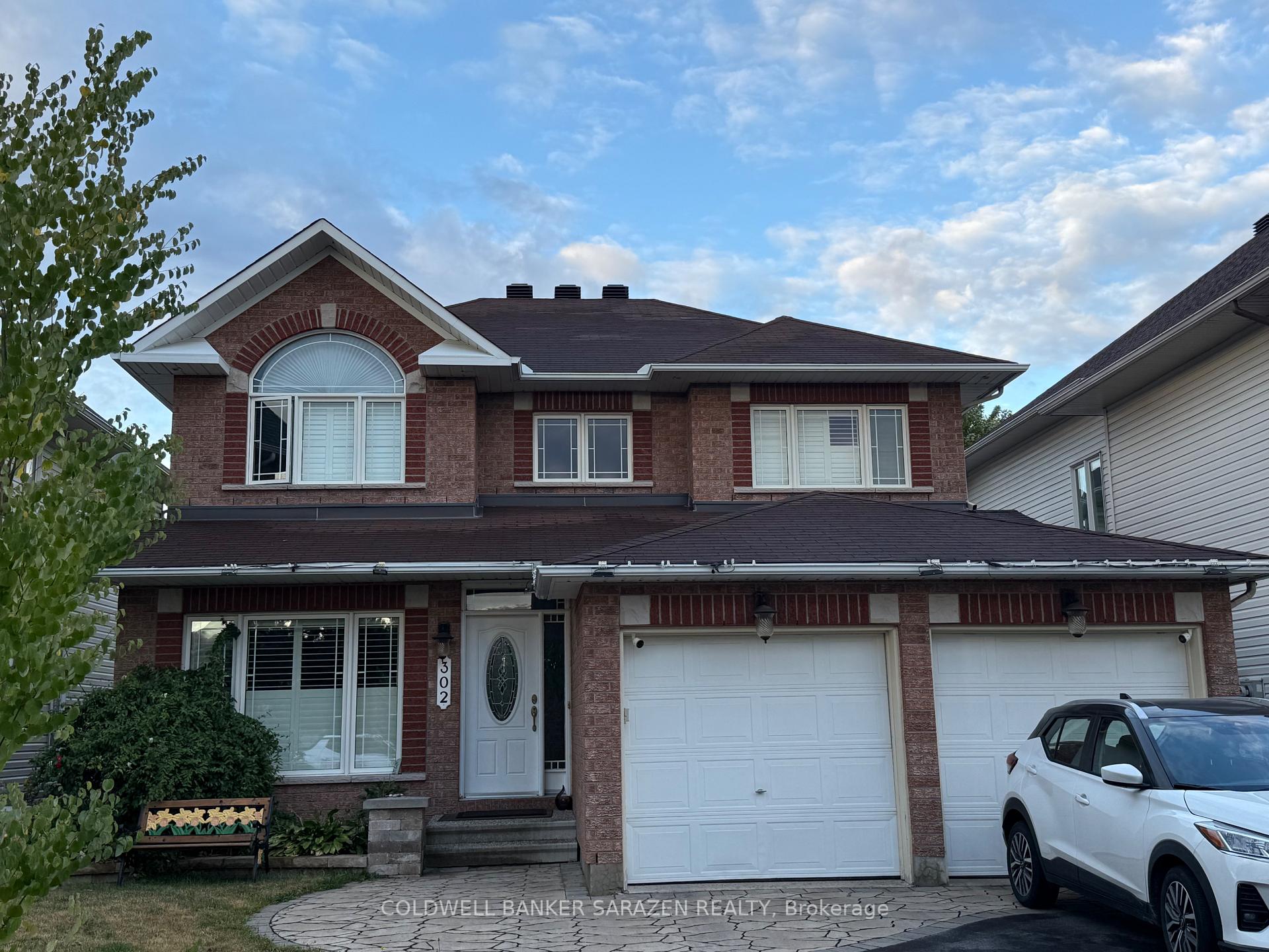 Photo 16 of 302 Edgemoore Crescent E, Ottawa, Kanata - Morgan's Grant/South March — HOMEH