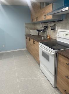 Photo 5 of Unit Basement, 15 Forbes Crescent, Markham, Milliken Mills East — HOMEH