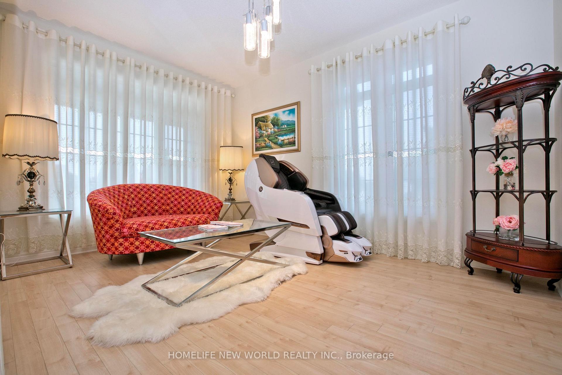 Photo 3 of 153 Alexander Lawrie Avenue, Markham, Wismer — HOMEH