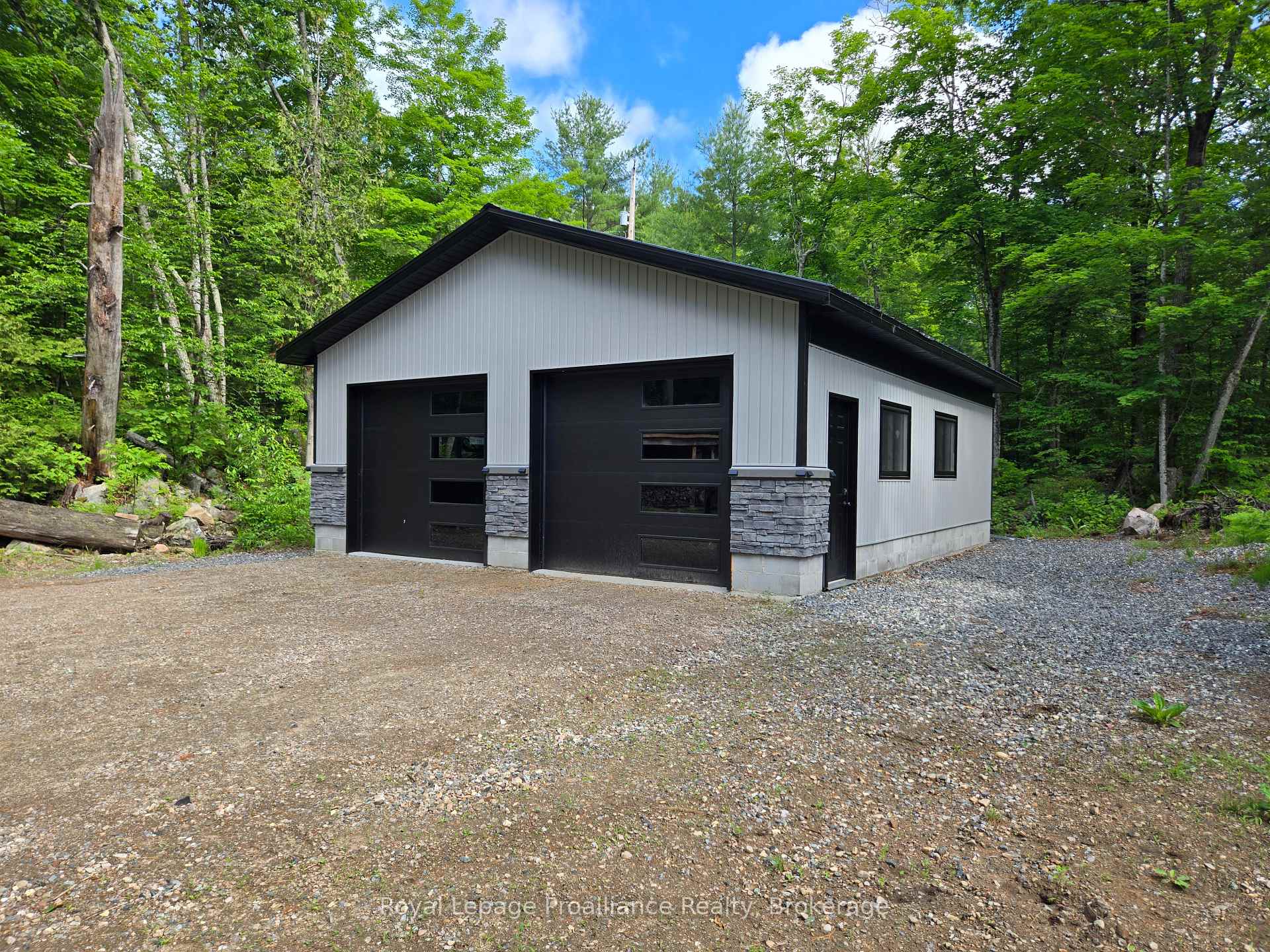 Photo 56 of 2134 Beach Road, Frontenac, Frontenac North — HOMEH