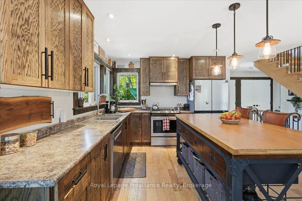 Photo 8 of 2134 Beach Road, Frontenac, Frontenac North — HOMEH