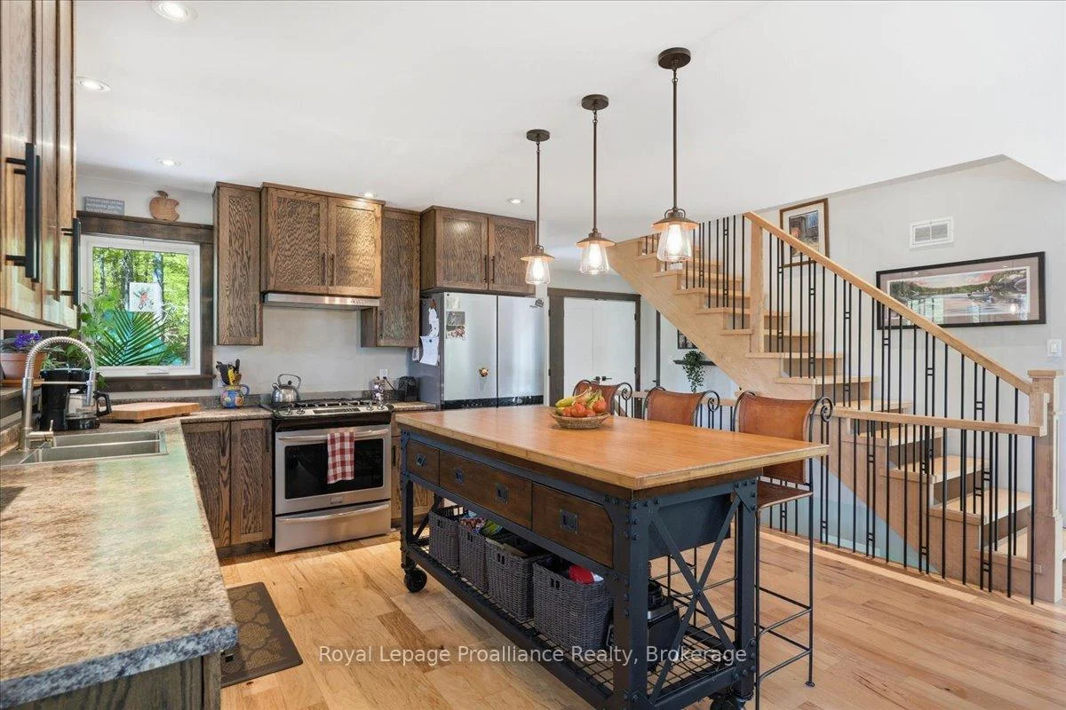 Photo 11 of 2134 Beach Road, Frontenac, Frontenac North — HOMEH