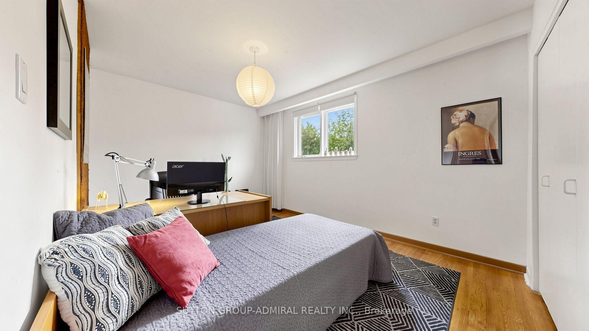 Photo 22 of 27 Warlingham Court, Etobicoke, Eringate-Centennial-West Deane — HOMEH