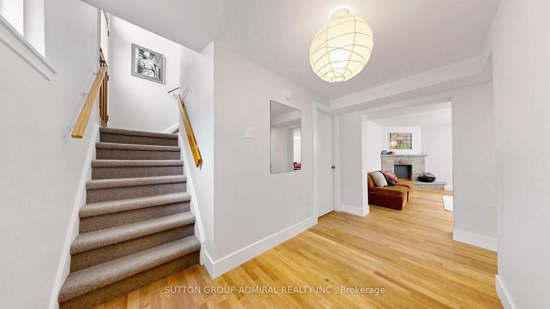 Photo 38 of 27 Warlingham Court, Etobicoke, Eringate-Centennial-West Deane — HOMEH