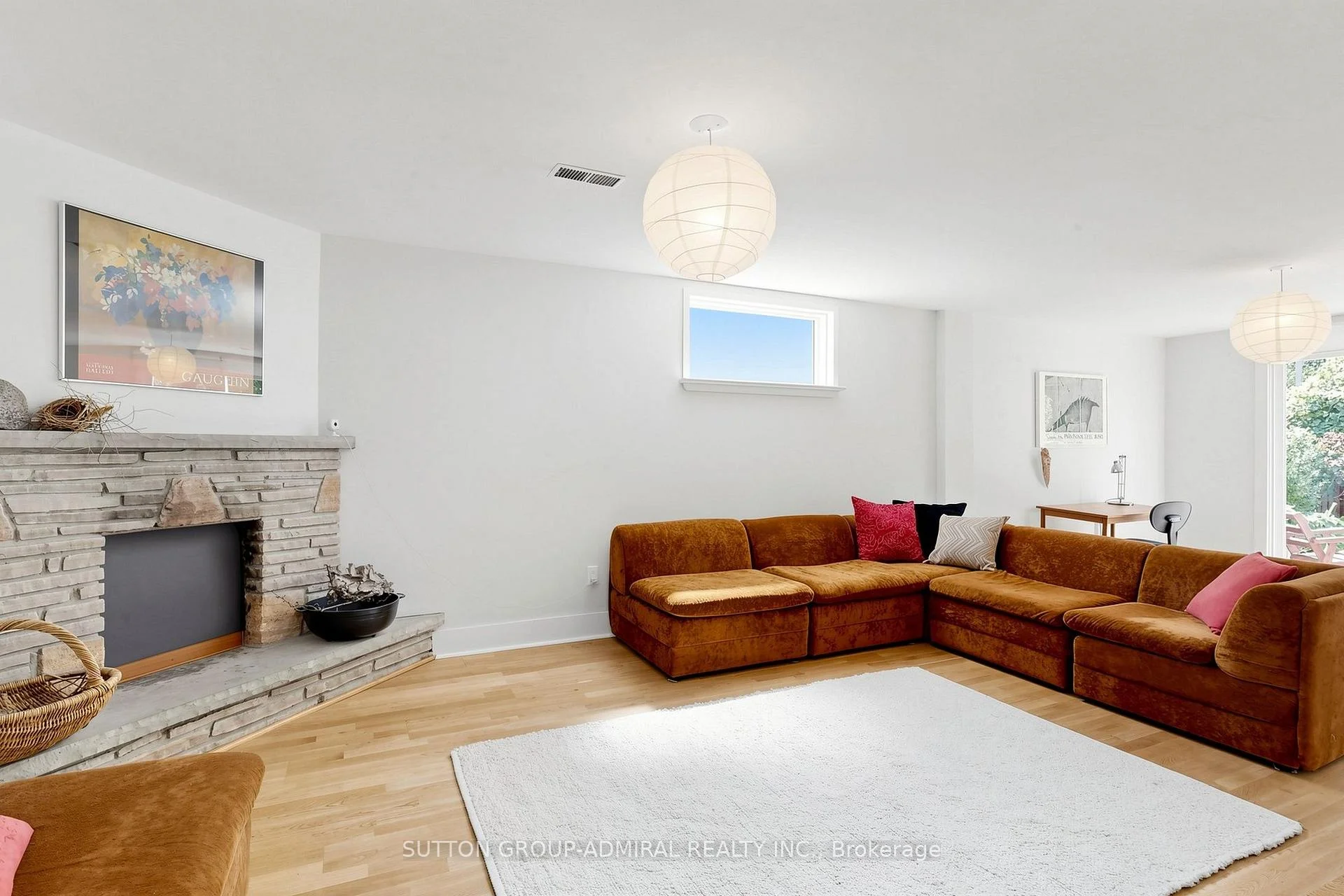 Photo 41 of 27 Warlingham Court, Etobicoke, Eringate-Centennial-West Deane — HOMEH