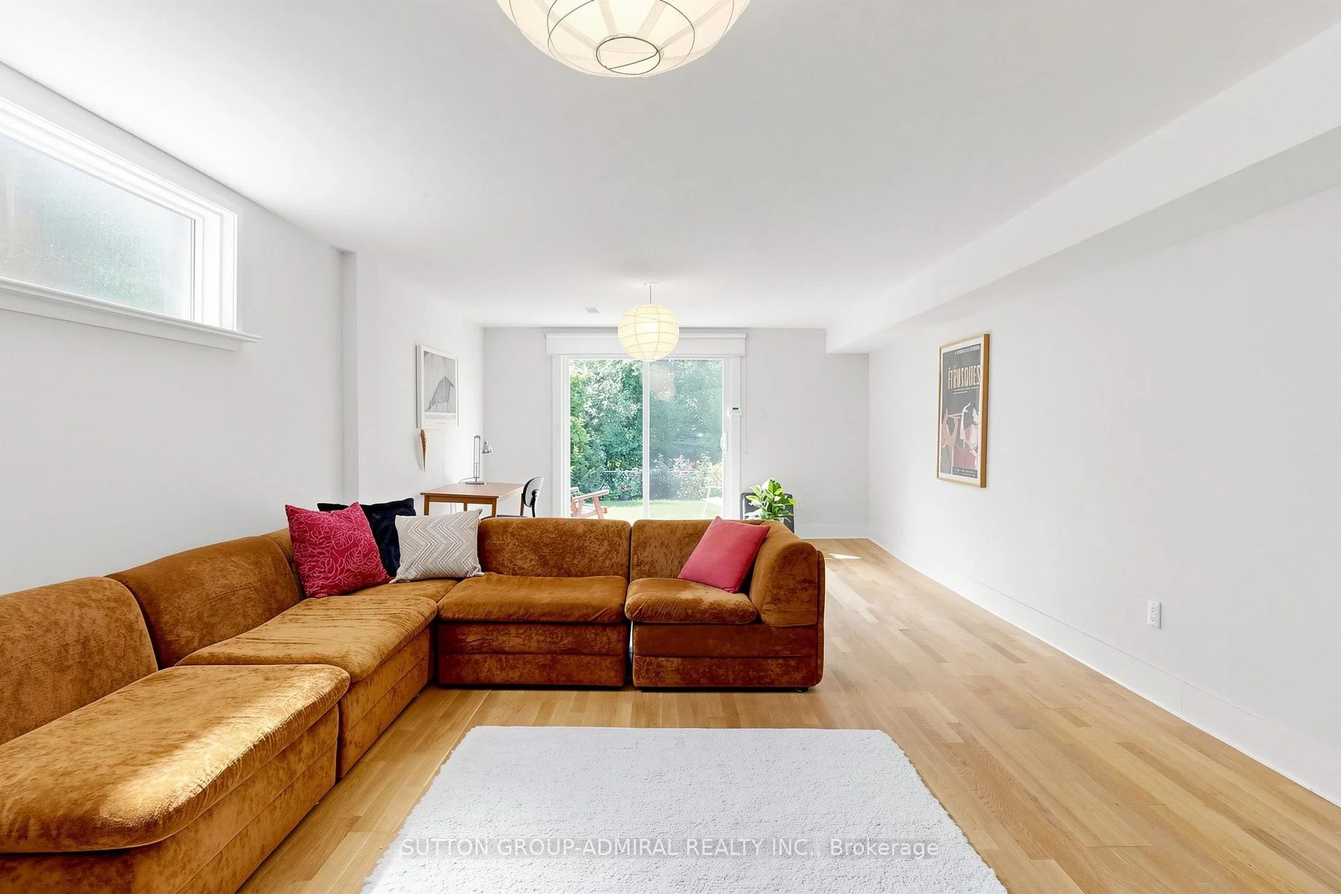 Photo 44 of 27 Warlingham Court, Etobicoke, Eringate-Centennial-West Deane — HOMEH
