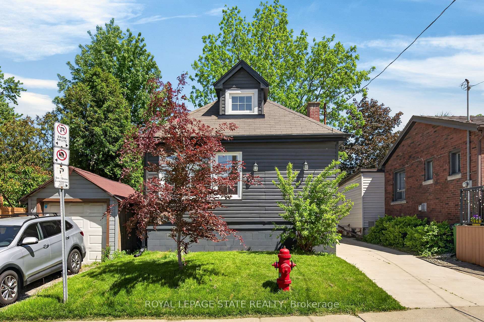 Photo 3 of 219 Hess Street S, Hamilton, Durand — HOMEH