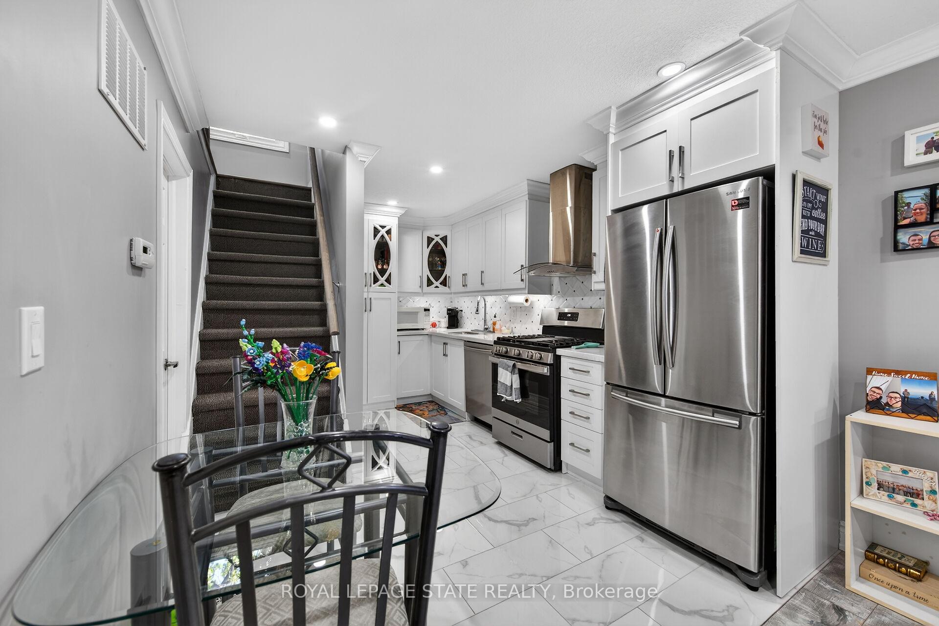 Photo 9 of 219 Hess Street S, Hamilton, Durand — HOMEH