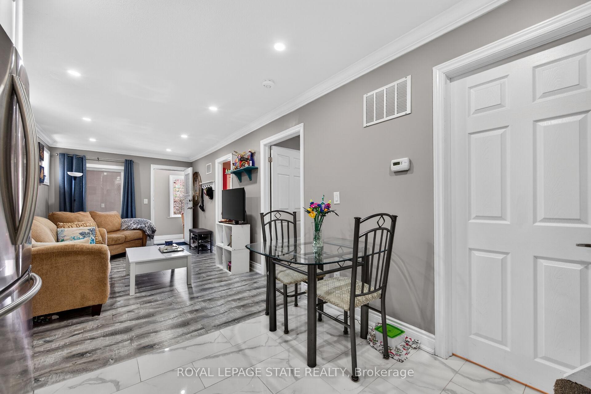 Photo 12 of 219 Hess Street S, Hamilton, Durand — HOMEH