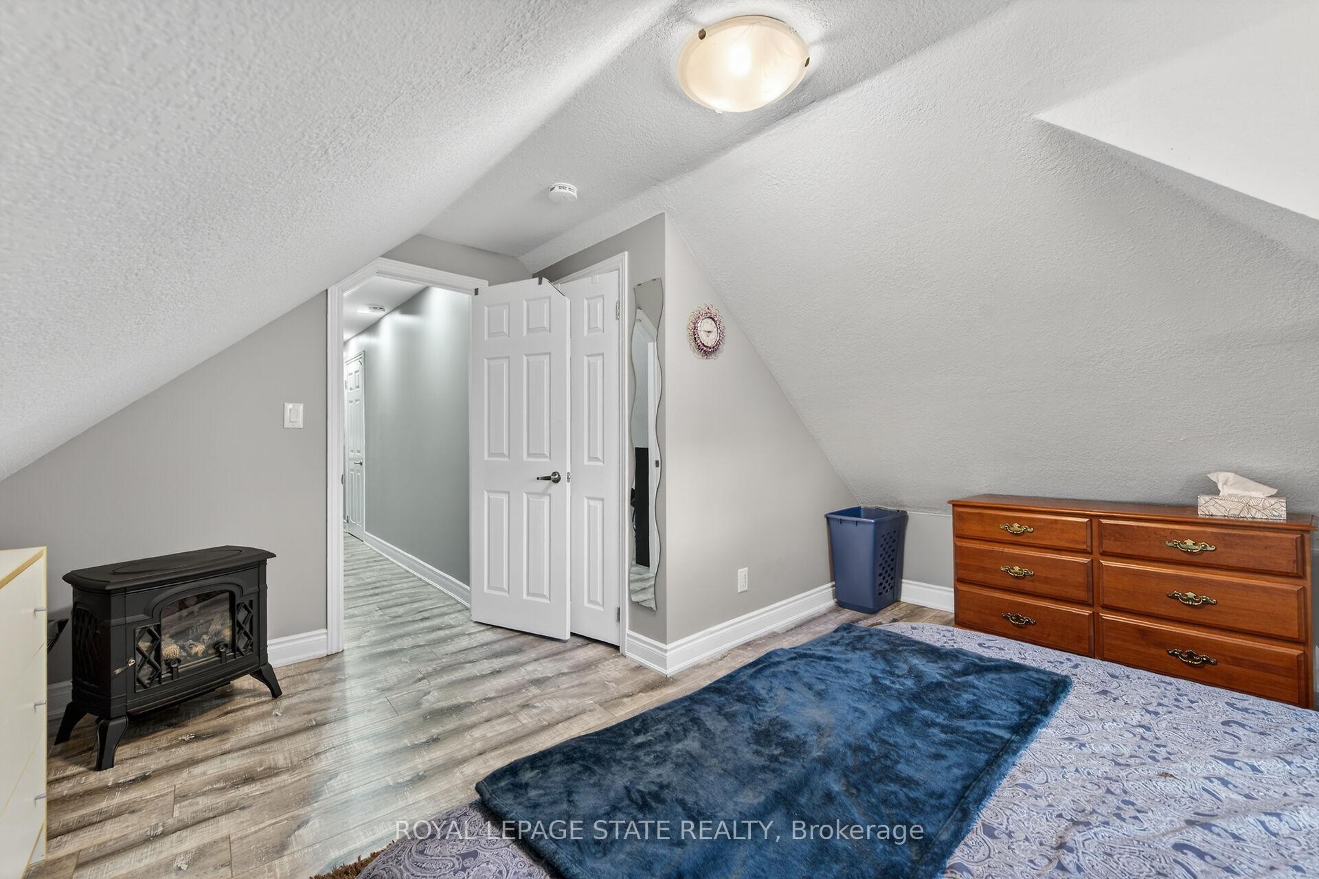 Photo 29 of 219 Hess Street S, Hamilton, Durand — HOMEH
