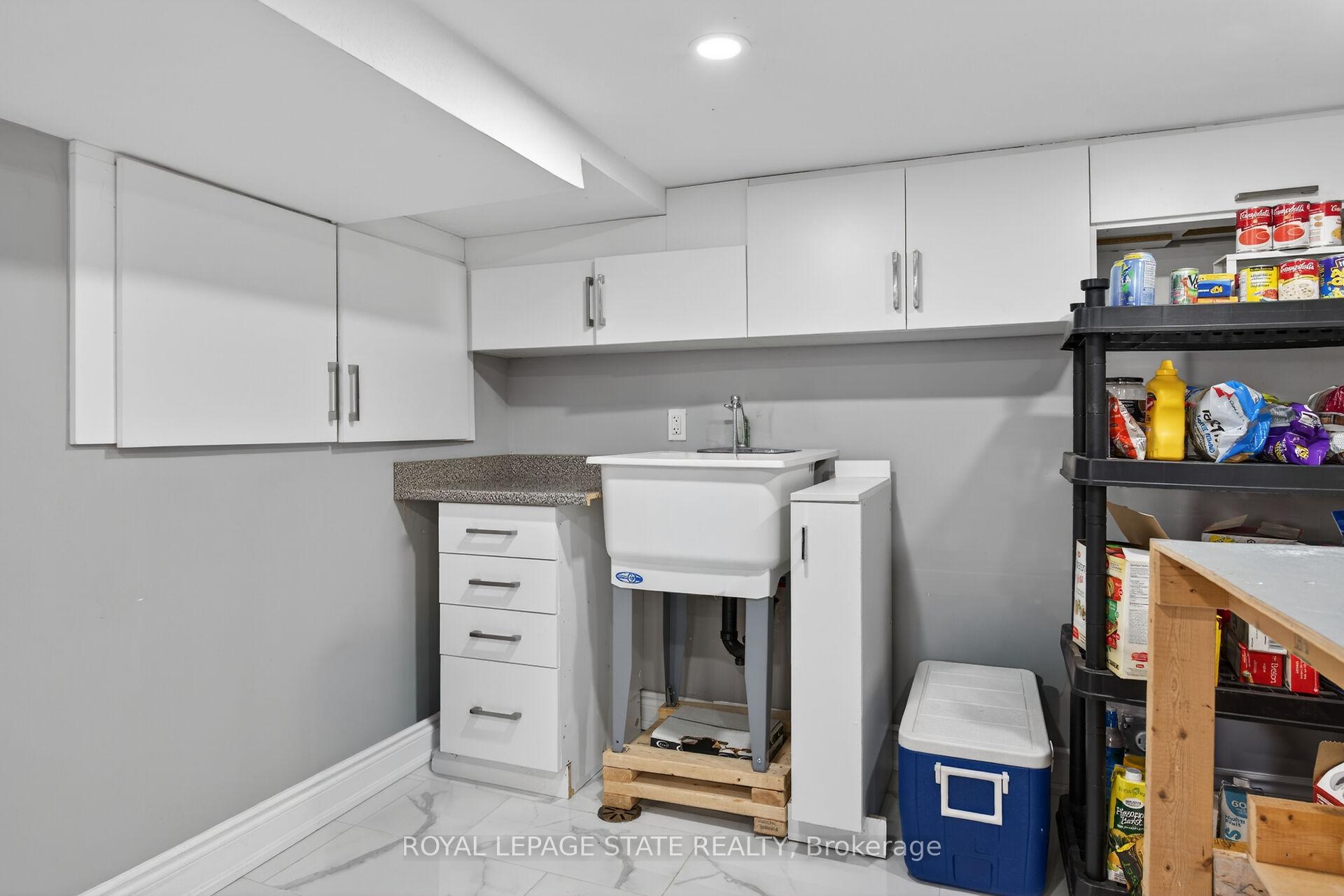 Photo 38 of 219 Hess Street S, Hamilton, Durand — HOMEH