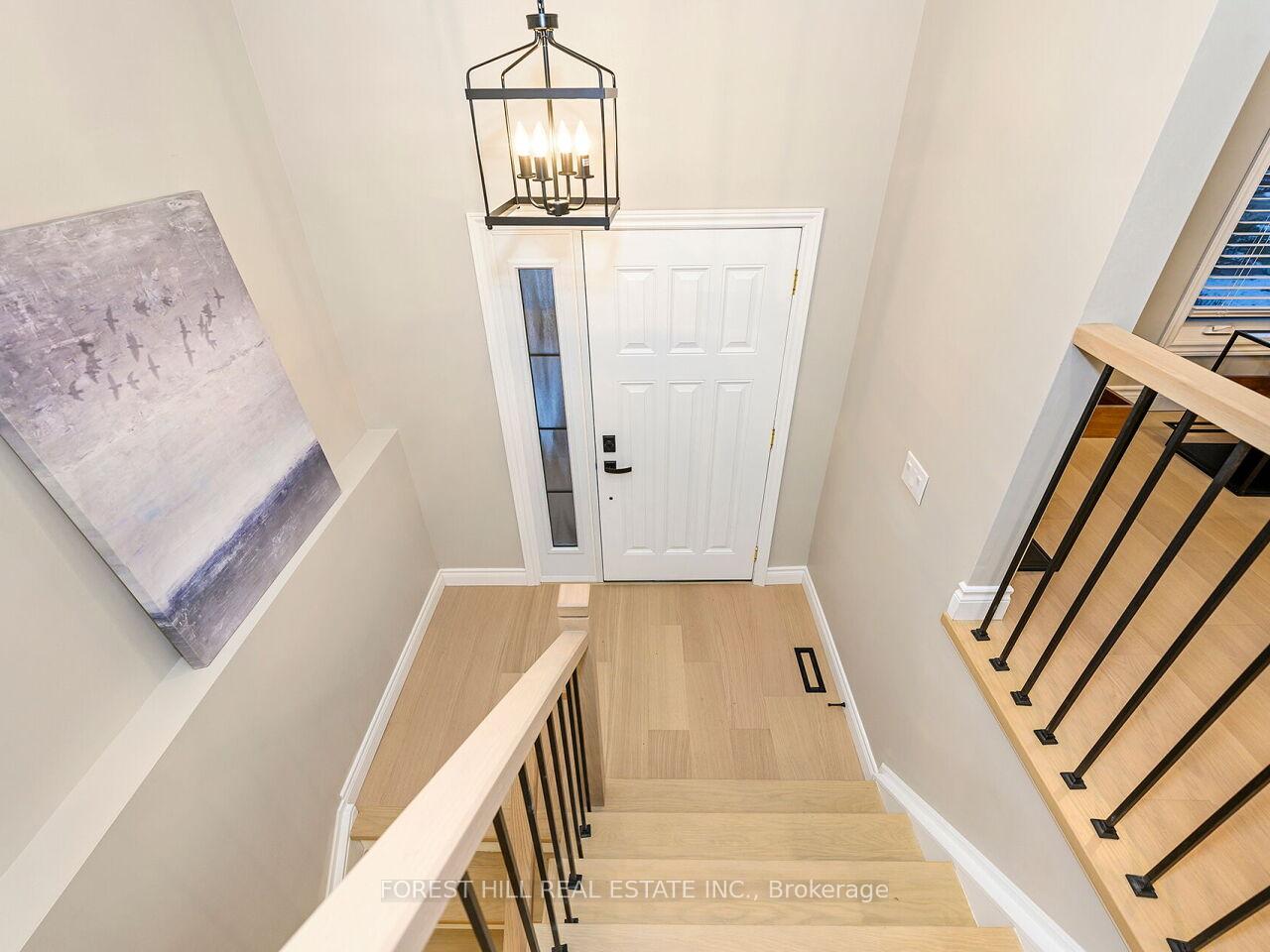 Photo 4 of 6921 Avila Road, Mississauga, Meadowvale — HOMEH
