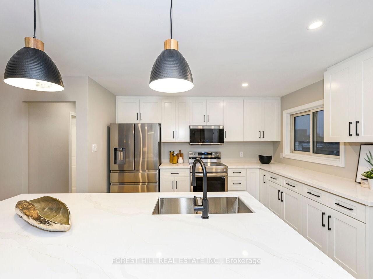 Photo 13 of 6921 Avila Road, Mississauga, Meadowvale — HOMEH