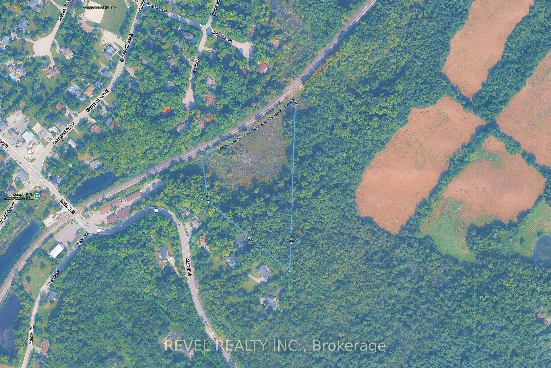 Photo 4 of 139 Main Street S, Milton, Campbellville — HOMEH