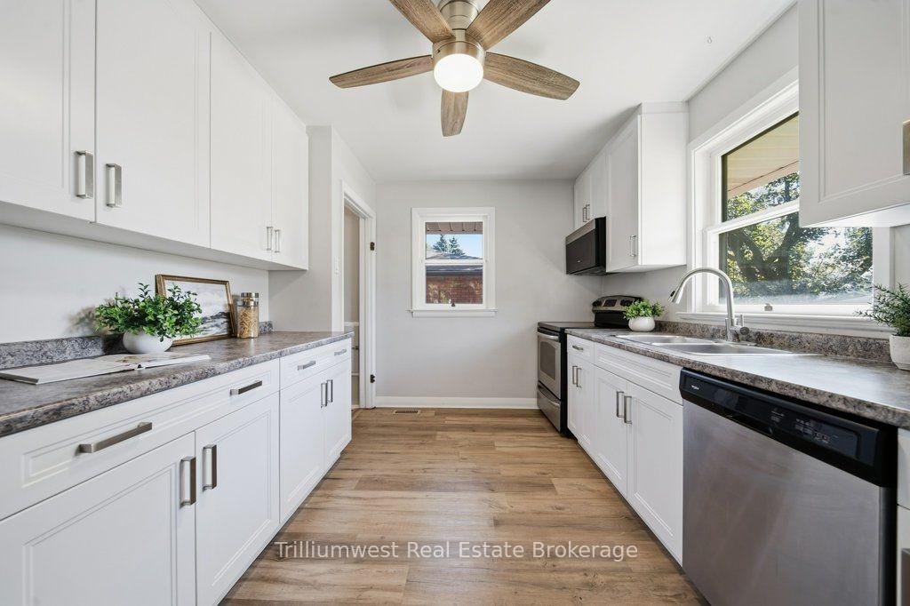 Photo 16 of 18 Maywood Road, Kitchener, Vanier - Kitchener — HOMEH