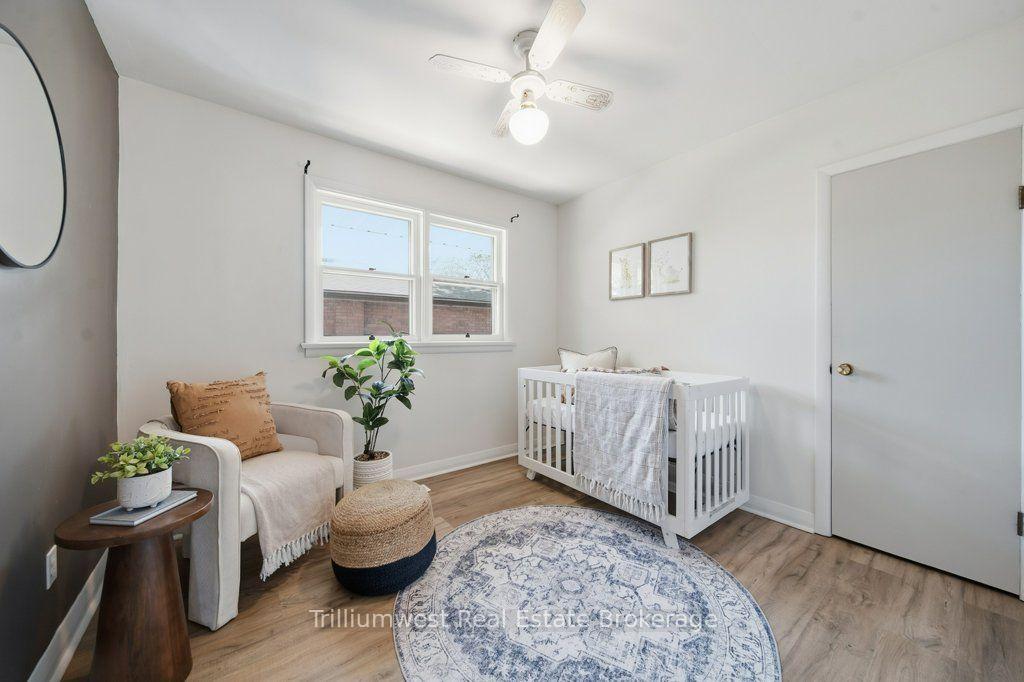 Photo 26 of 18 Maywood Road, Kitchener, Vanier - Kitchener — HOMEH