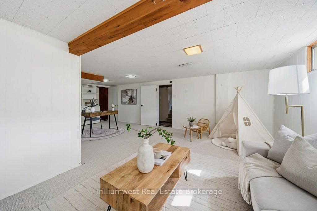 Photo 31 of 18 Maywood Road, Kitchener, Vanier - Kitchener — HOMEH