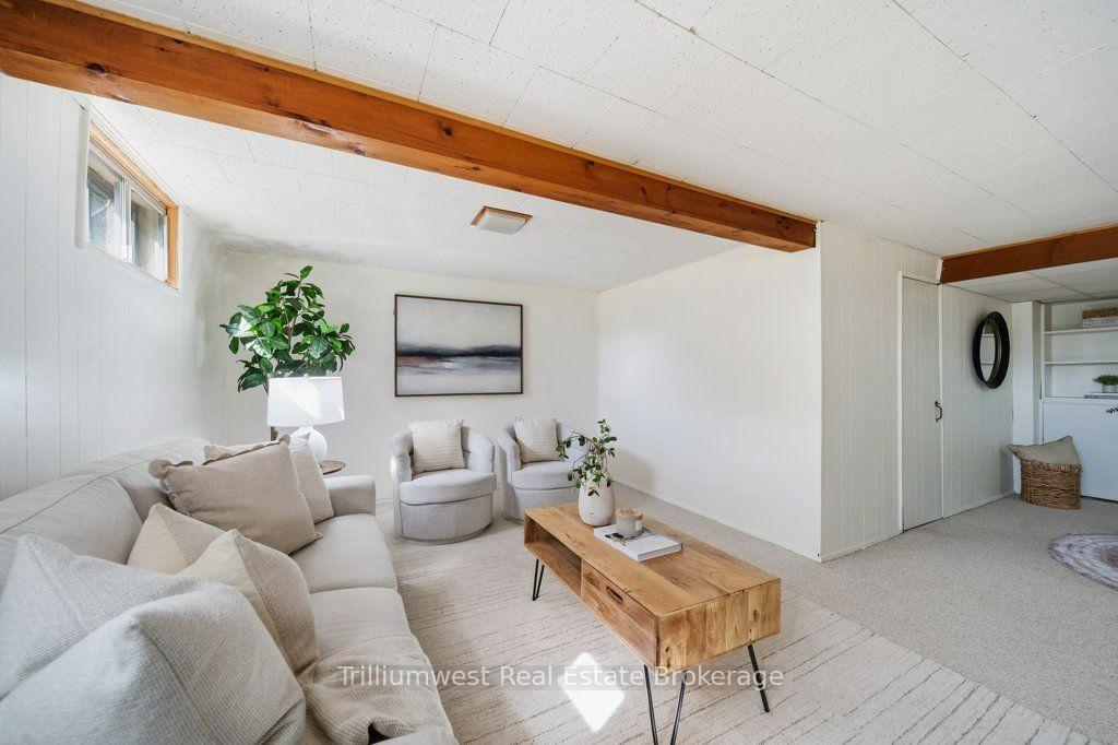 Photo 32 of 18 Maywood Road, Kitchener, Vanier - Kitchener — HOMEH