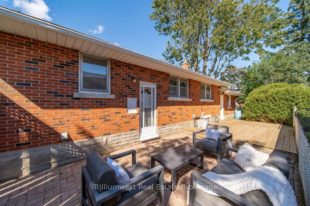 Photo 40 of 18 Maywood Road, Kitchener, Vanier - Kitchener — HOMEH