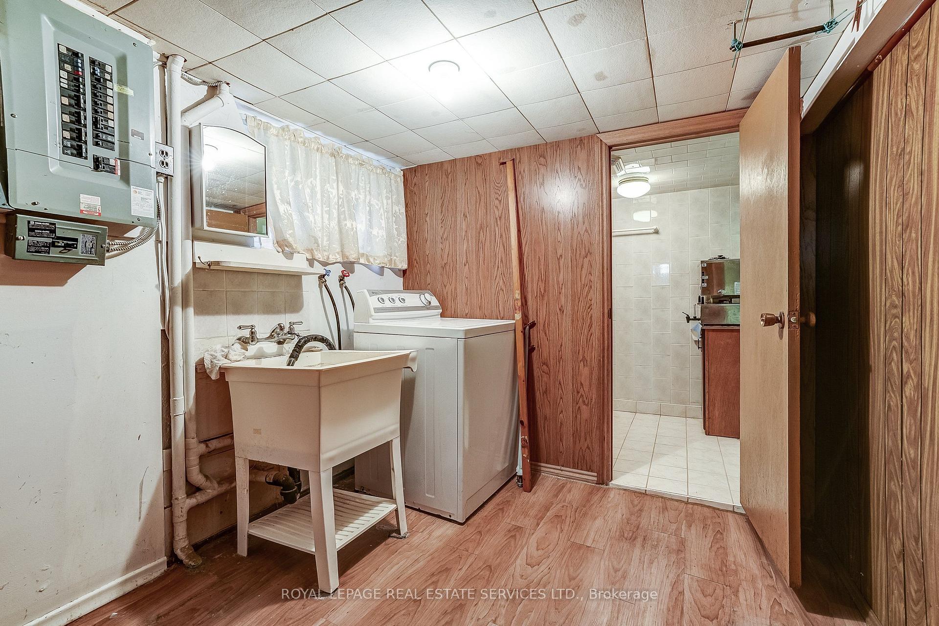 Photo 29 of 15 Oakview Avenue, Toronto, High Park North — HOMEH