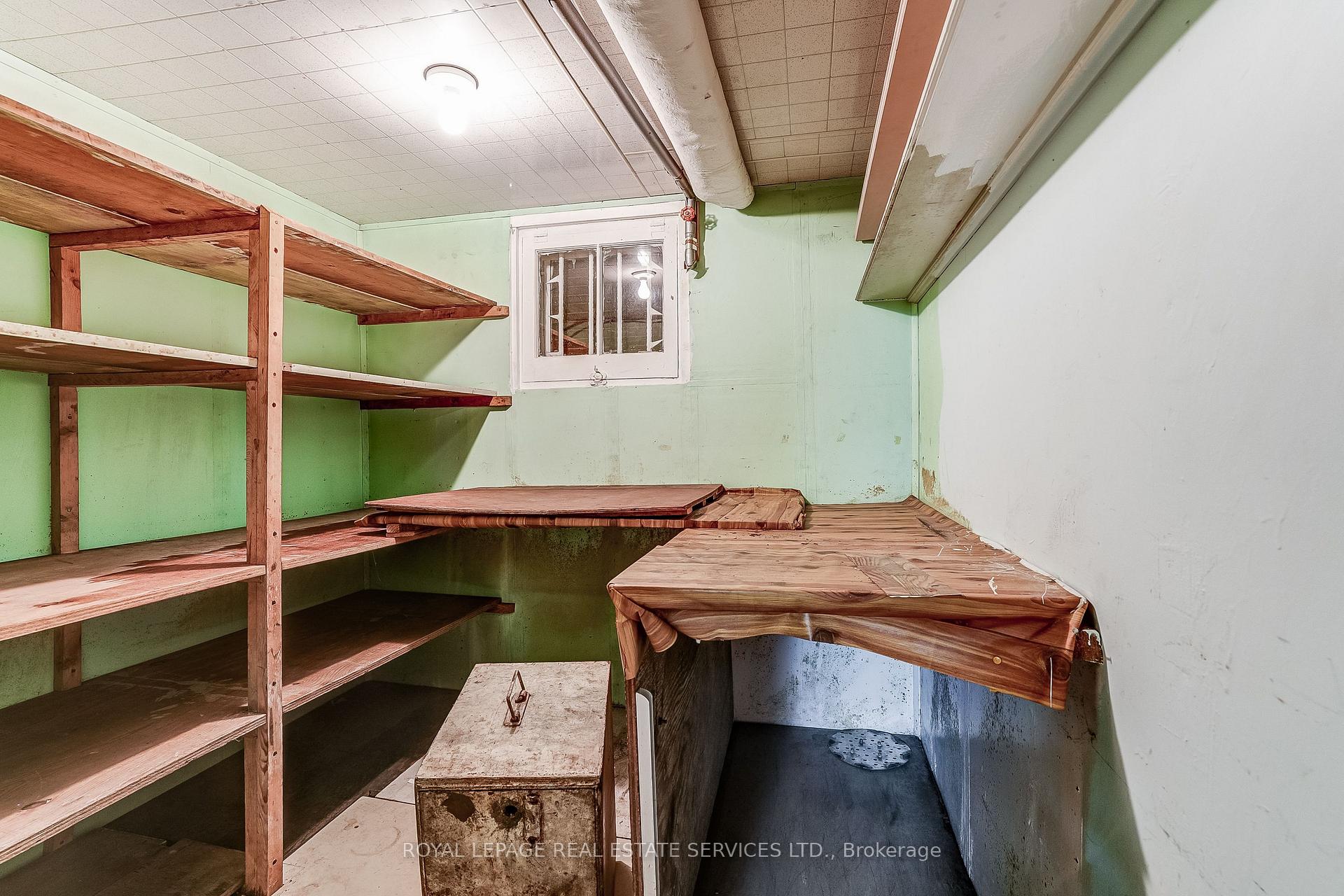Photo 34 of 15 Oakview Avenue, Toronto, High Park North — HOMEH