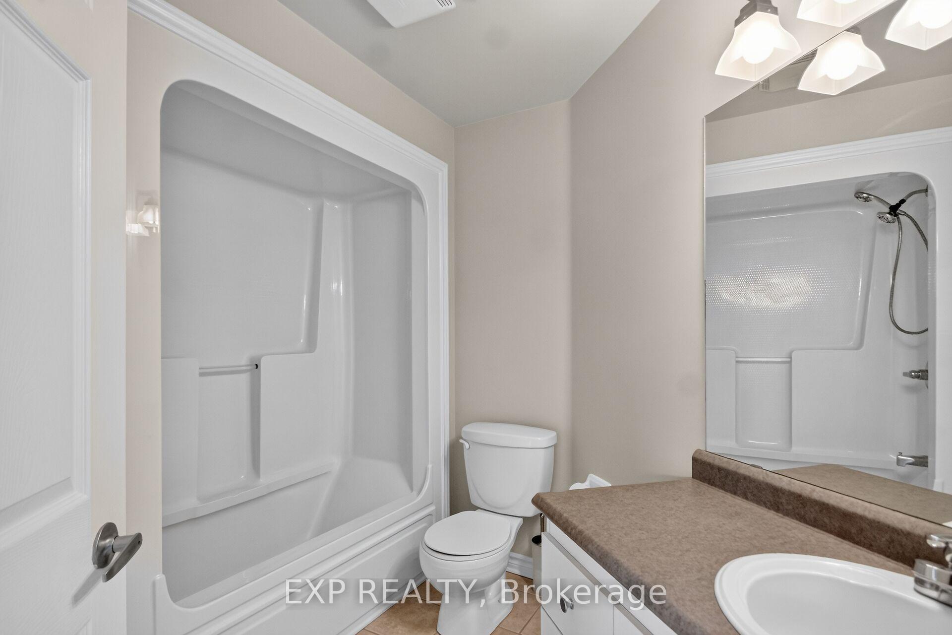 Photo 9 of Unit 2A, 97 Mill Street, Russell, Village of Russell — HOMEH