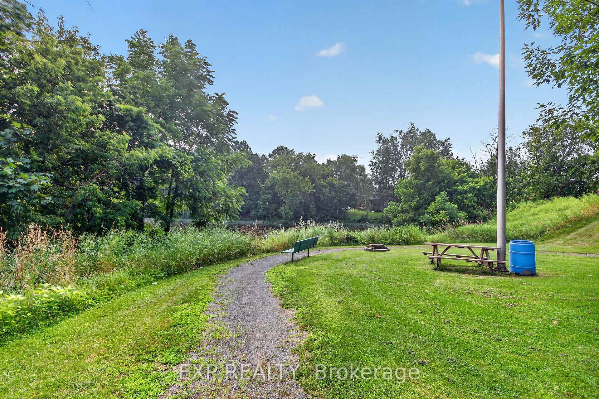 Photo 13 of Unit 2A, 97 Mill Street, Russell, Village of Russell — HOMEH