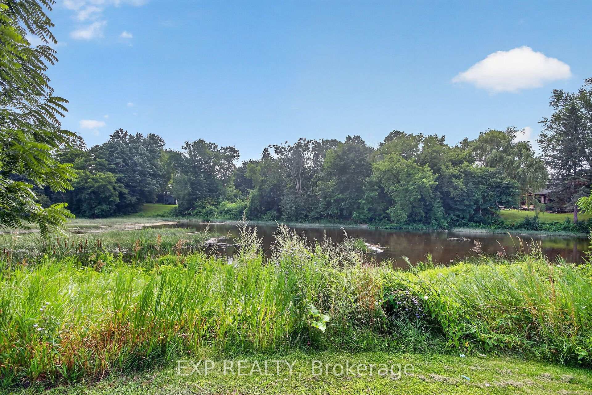 Photo 14 of Unit 2A, 97 Mill Street, Russell, Village of Russell — HOMEH