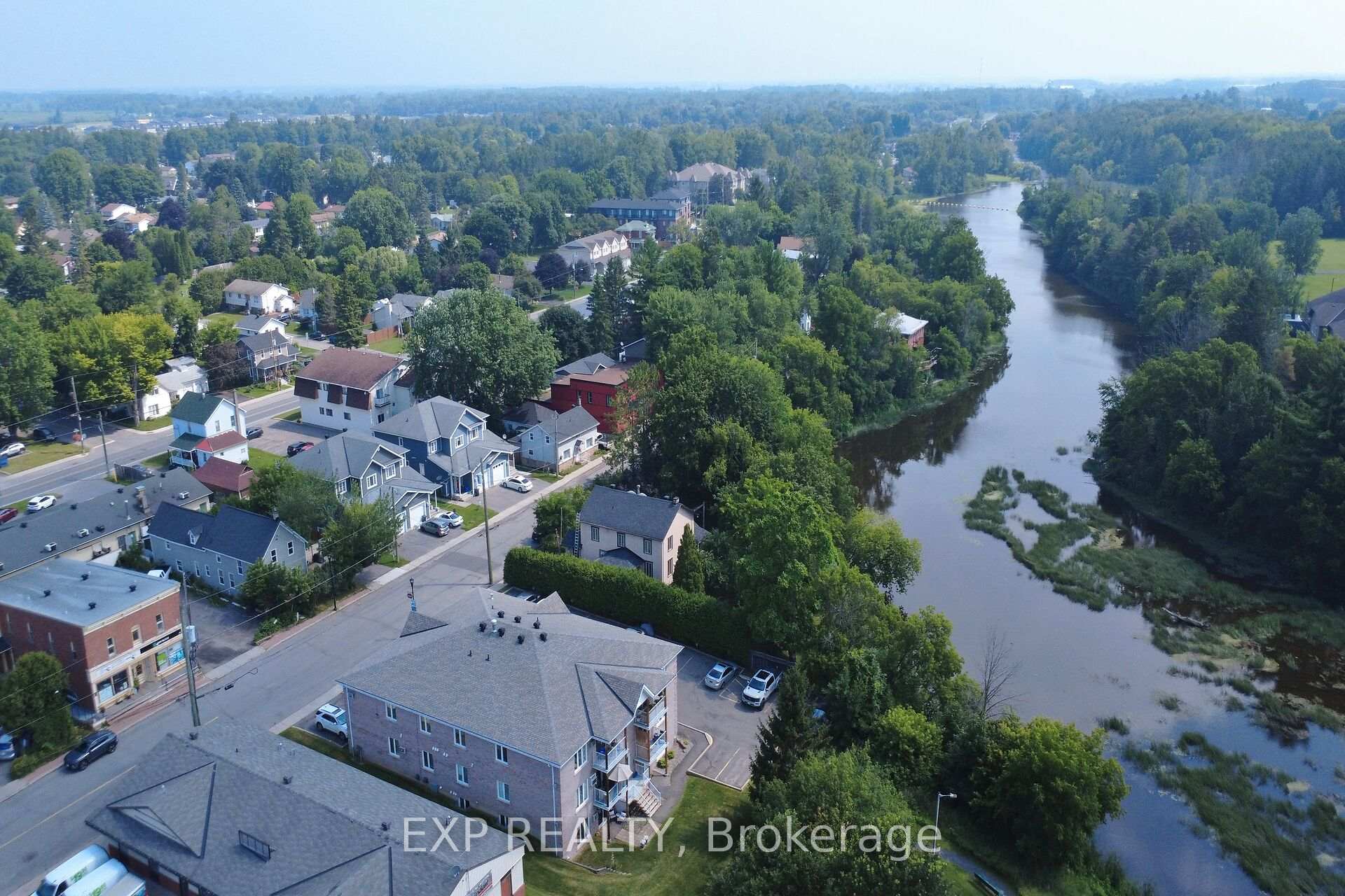 Photo 16 of Unit 2A, 97 Mill Street, Russell, Village of Russell — HOMEH