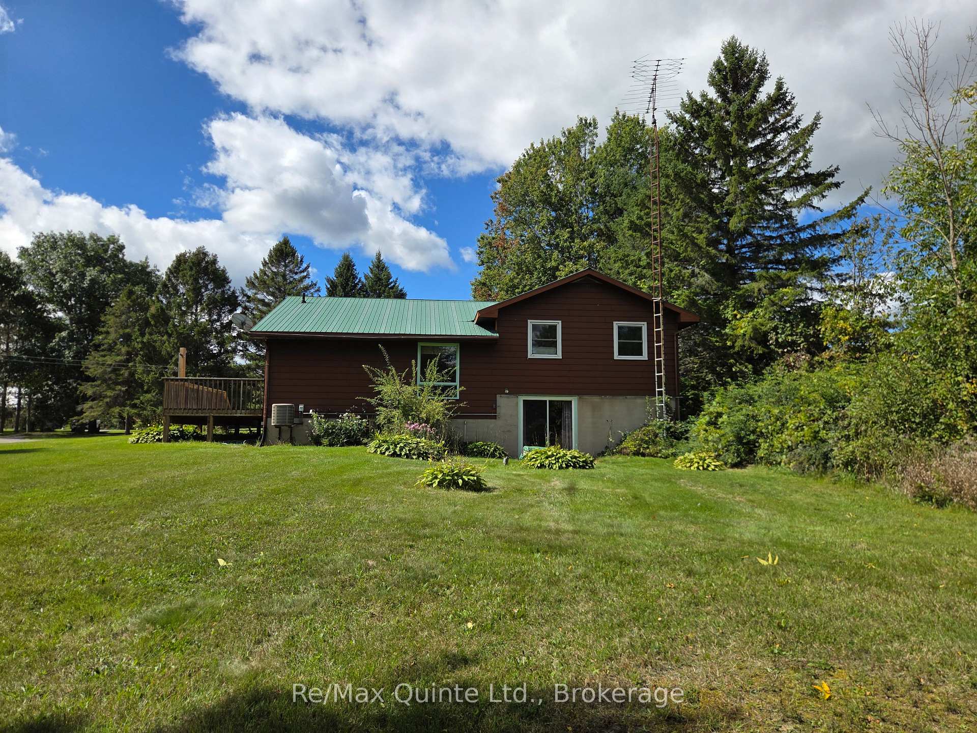 Photo 2 of 663 Esker Road, Tweed, Hungerford (Twp) — HOMEH