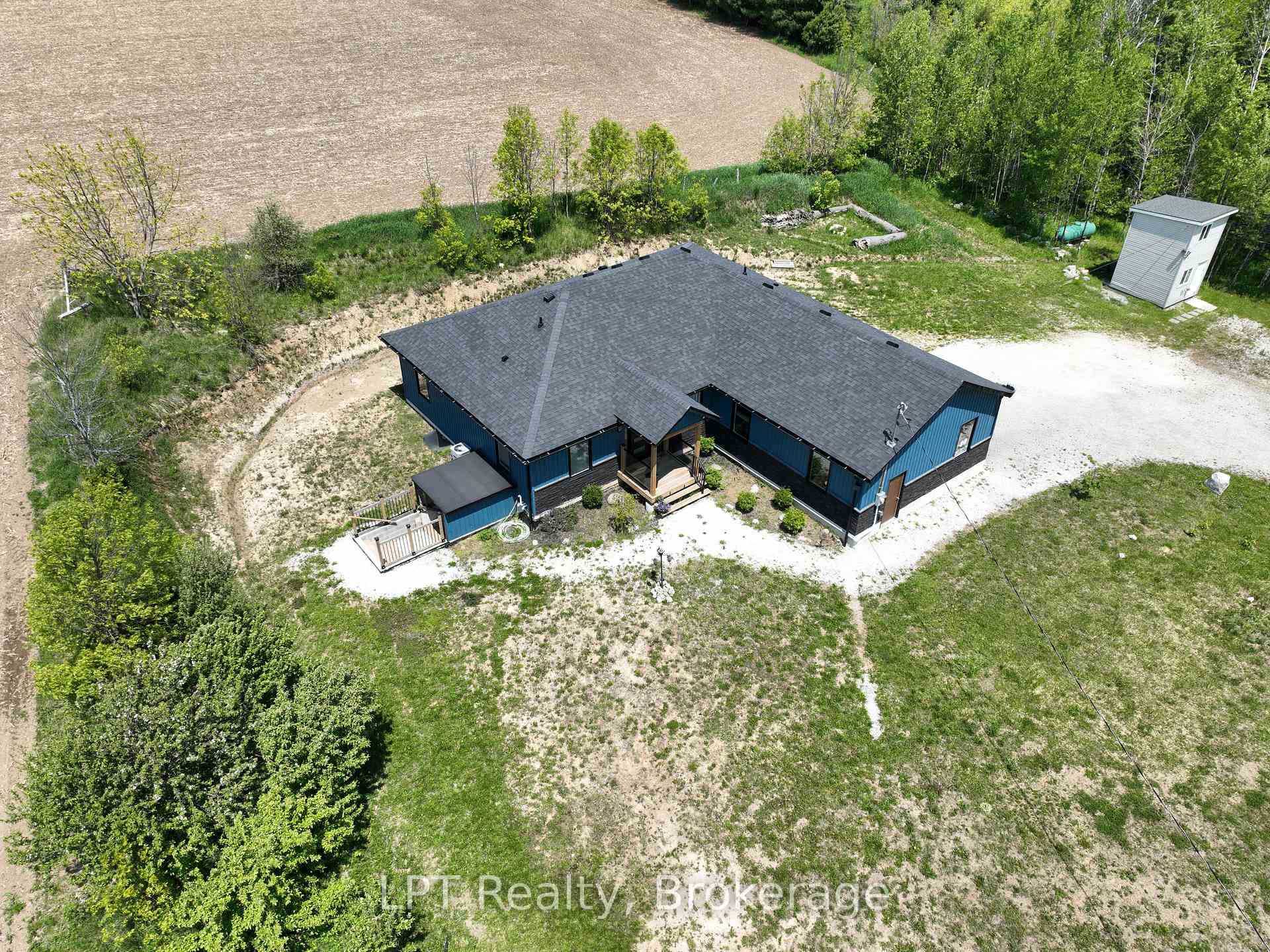 Photo 2 of 20 Red Bay Road, South Bruce Peninsula — HOMEH