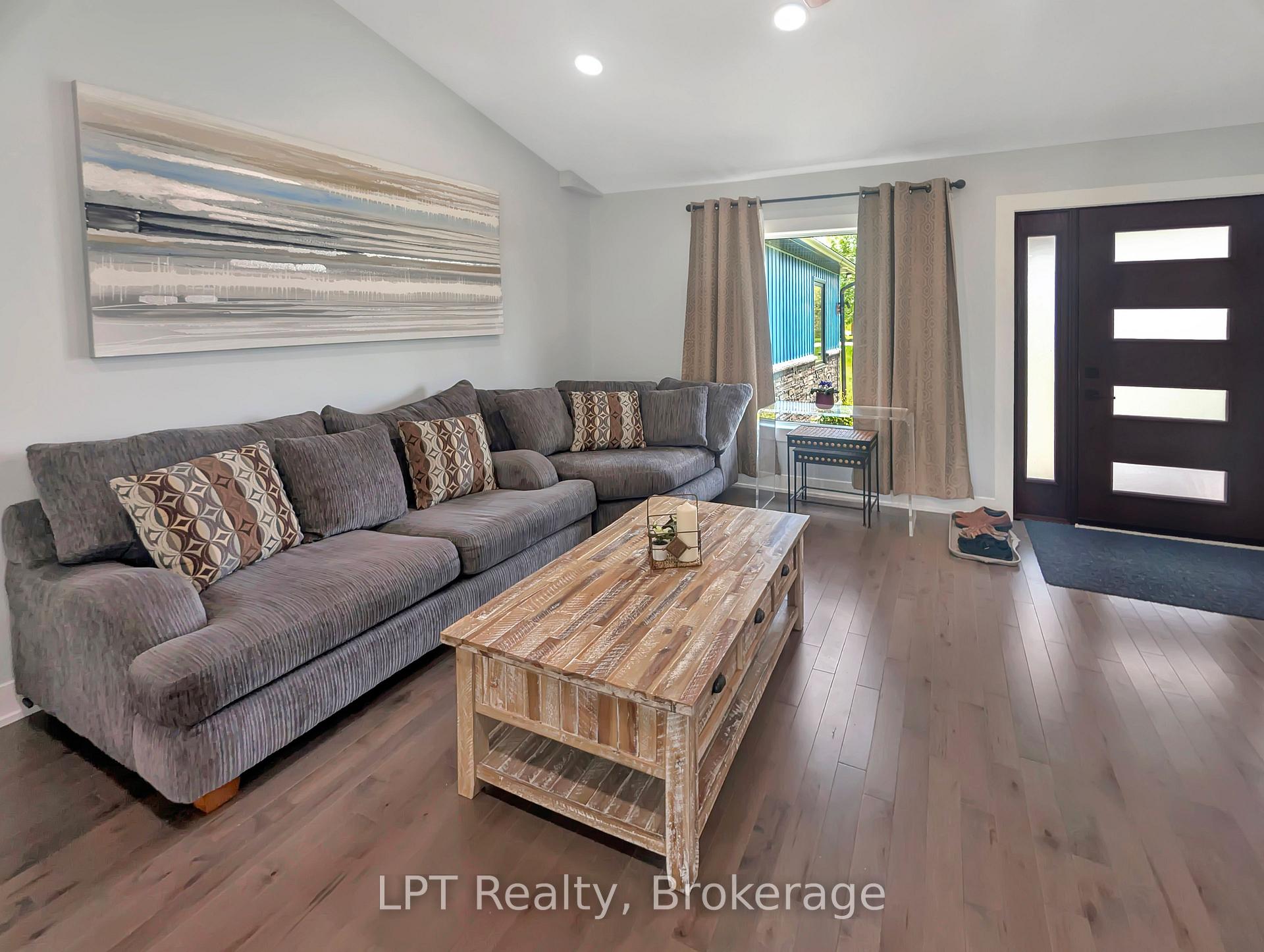 Photo 11 of 20 Red Bay Road, South Bruce Peninsula — HOMEH