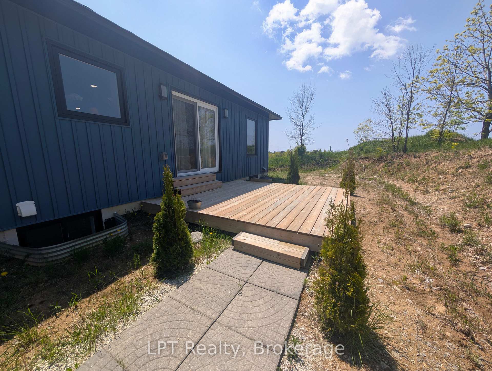 Photo 46 of 20 Red Bay Road, South Bruce Peninsula — HOMEH