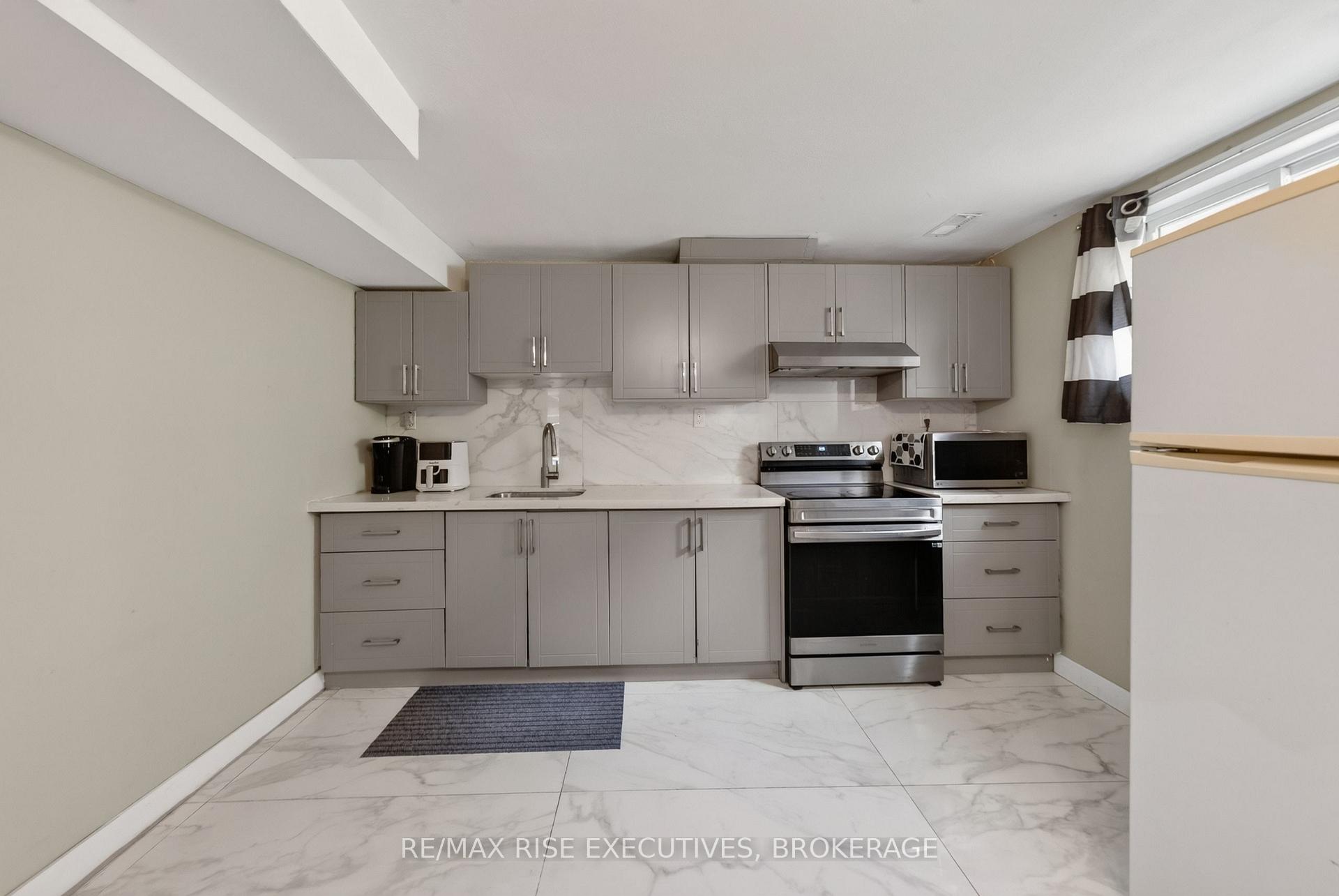 Photo 34 of 601 Forest Hill Drive, Kingston, South of Taylor-Kidd Blvd — HOMEH