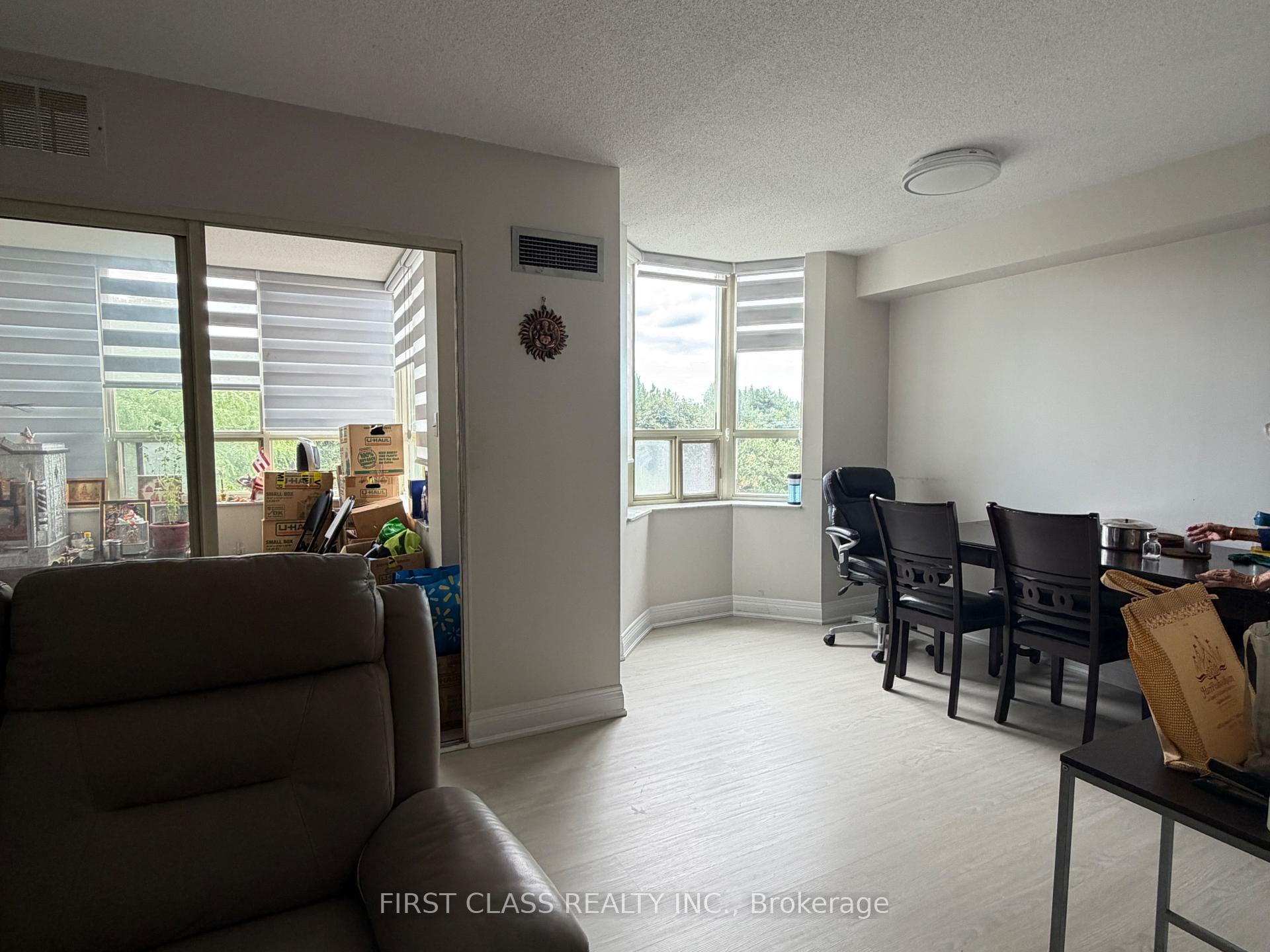 Photo 18 of Unit 402, 30 Malta Avenue, Brampton, Fletcher's Creek South — HOMEH