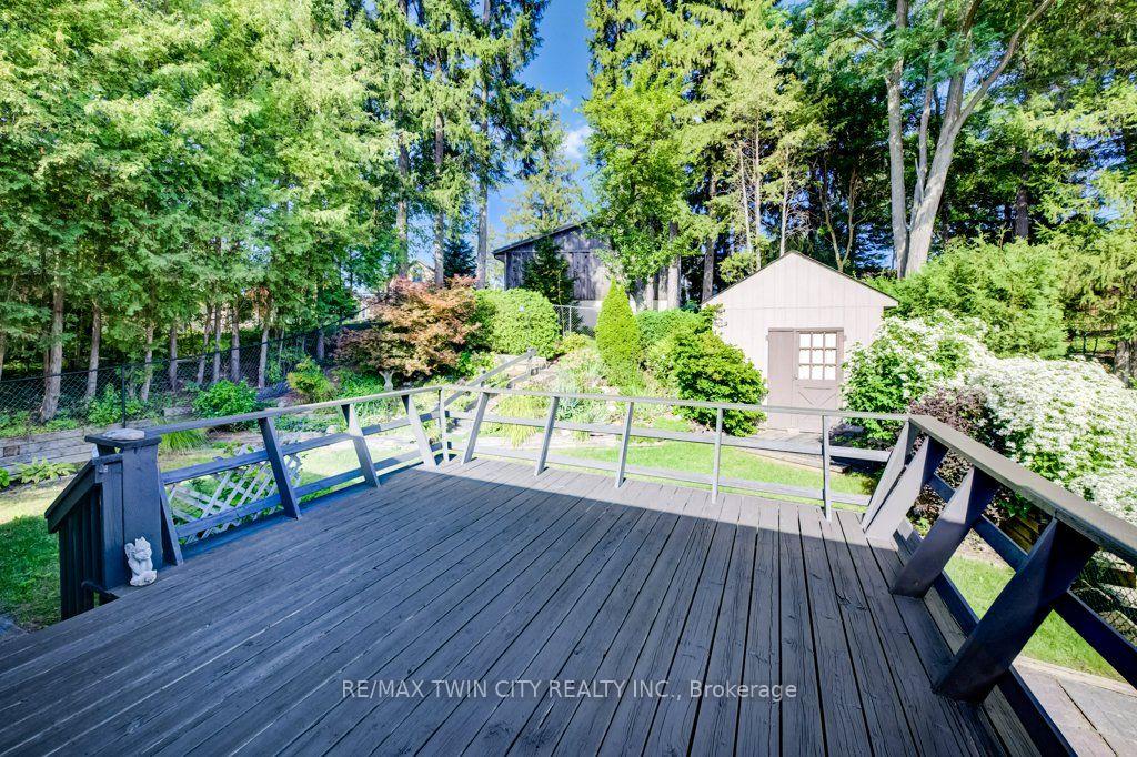 Photo 37 of 12 Cobblestone Street, Kitchener, Pioneer Park — HOMEH