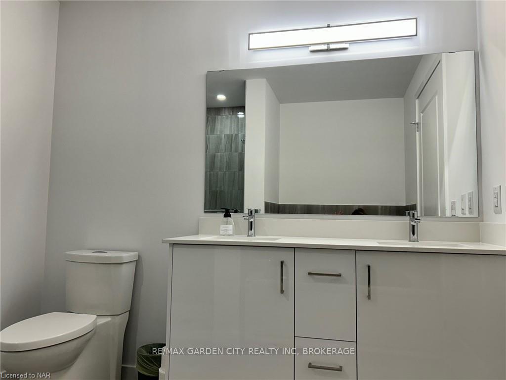 Photo 19 of Unit 213, 7549B Kalar Road, Niagara Falls, Brown — HOMEH