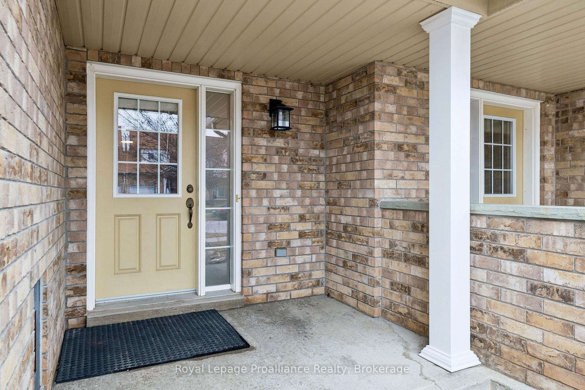 Photo 2 of Unit 61, 1119 Ormond Drive, Oshawa, Samac — HOMEH