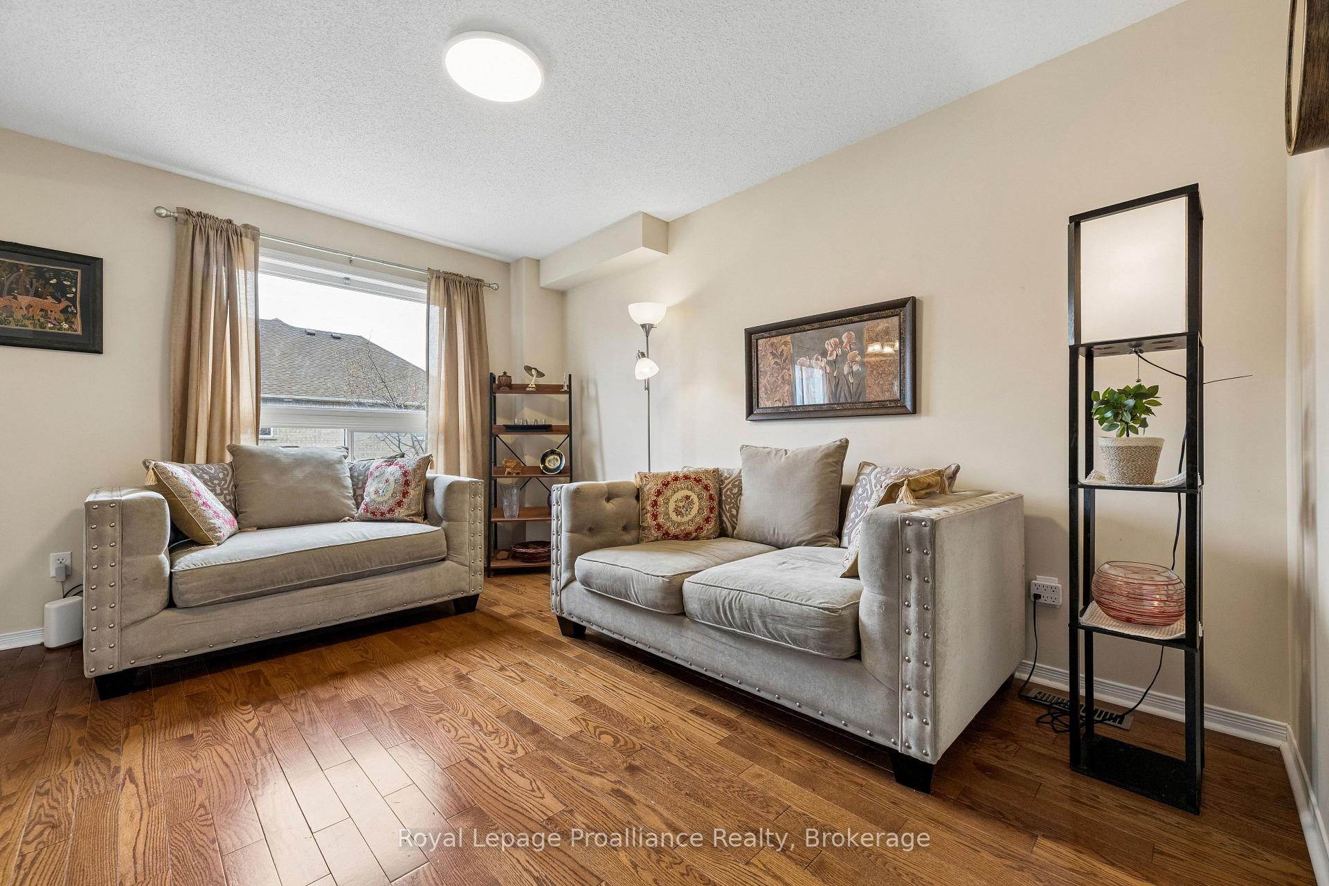 Photo 6 of Unit 61, 1119 Ormond Drive, Oshawa, Samac — HOMEH