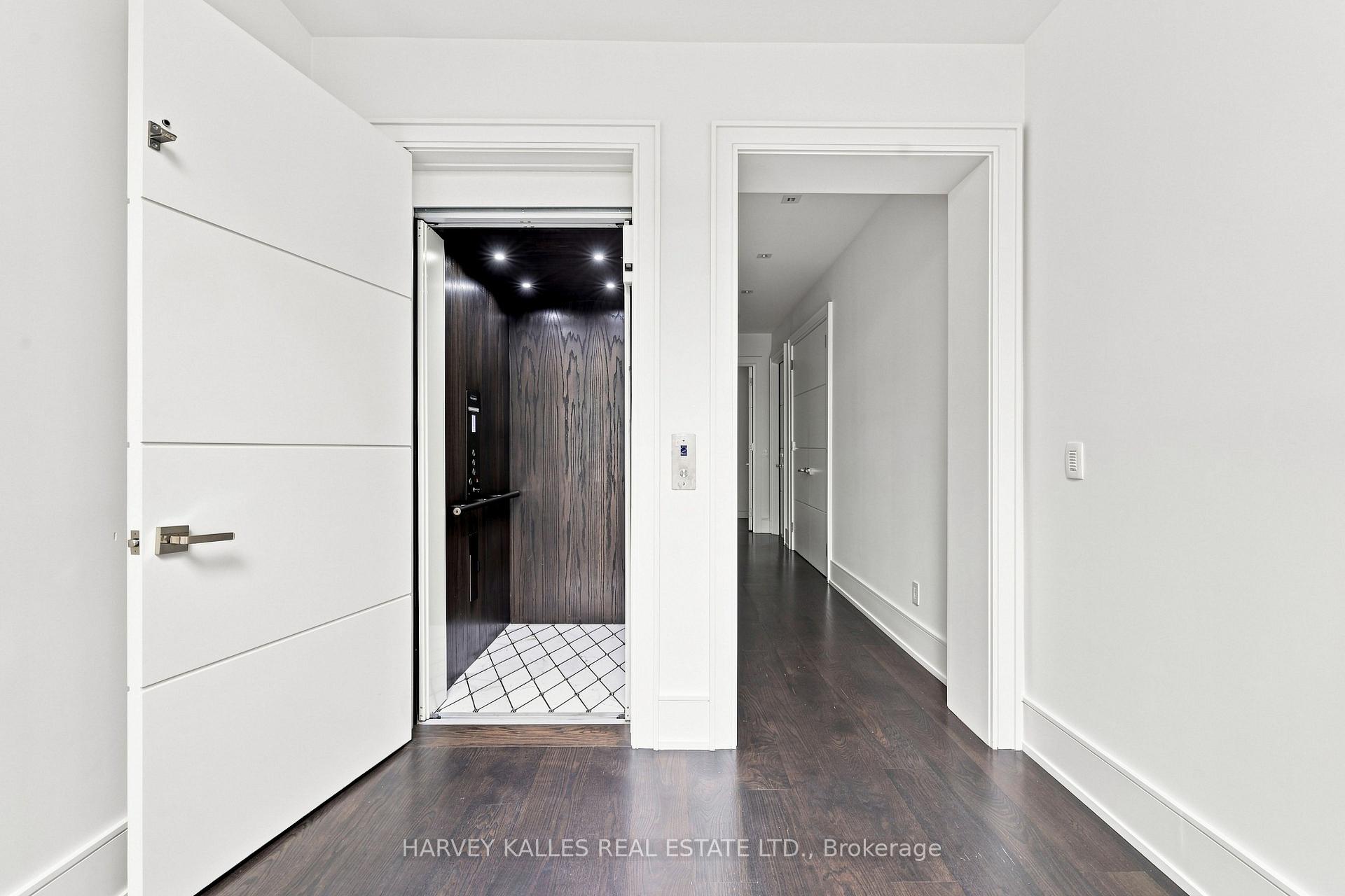 Photo 25 of 126 Sandringham Drive, North York, Lansing-Westgate — HOMEH