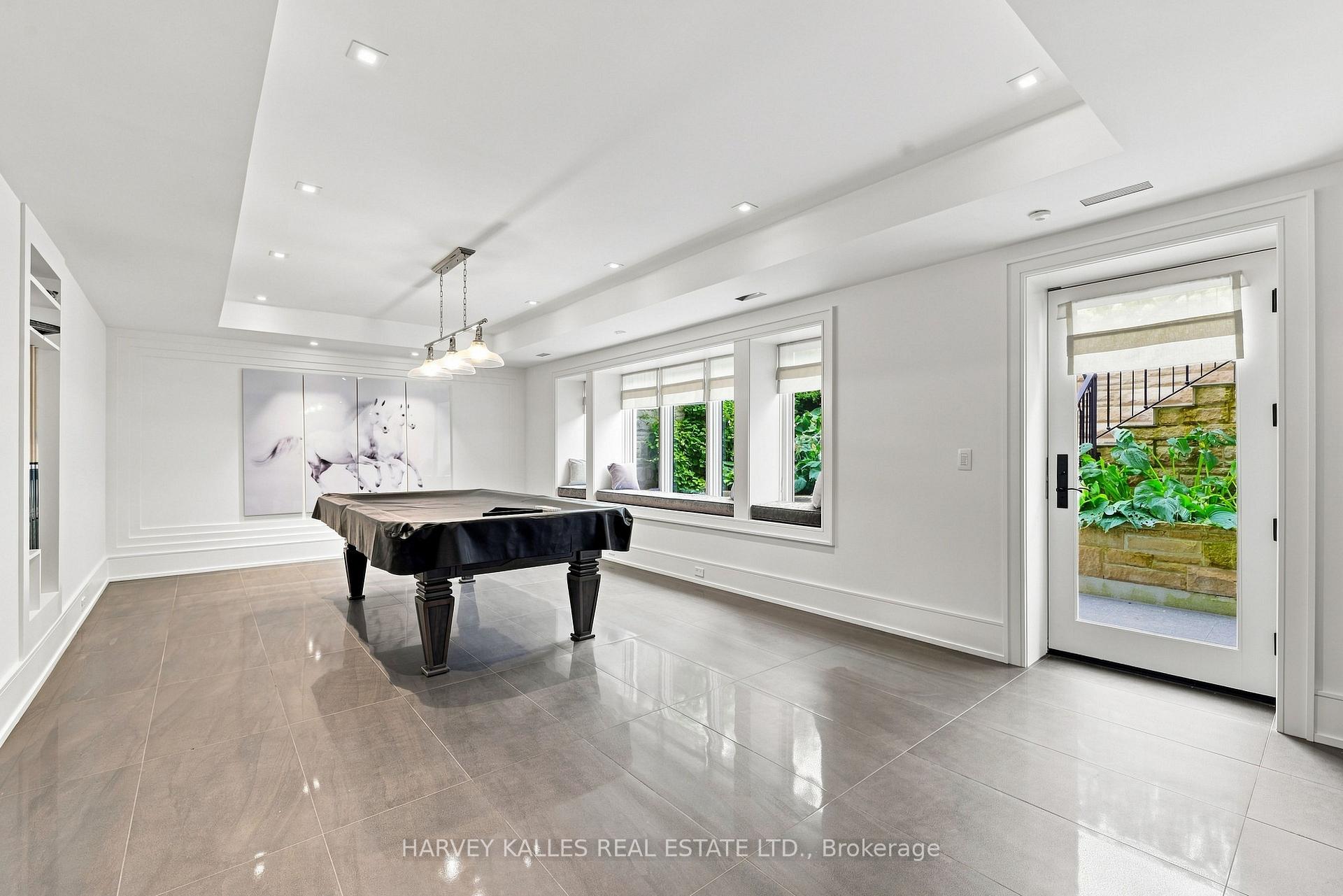 Photo 42 of 126 Sandringham Drive, North York, Lansing-Westgate — HOMEH